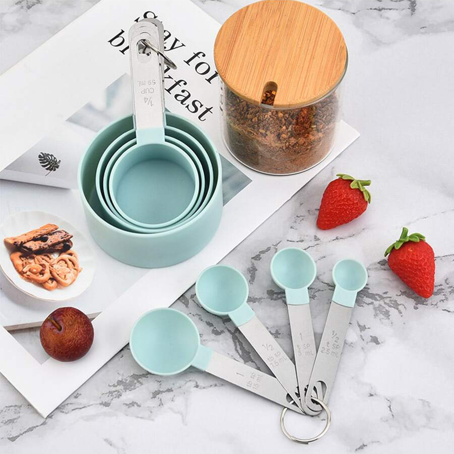 Set gelas ukur plastik, Sendok - Quirky Kitchen Gadgets ulasan dan harga